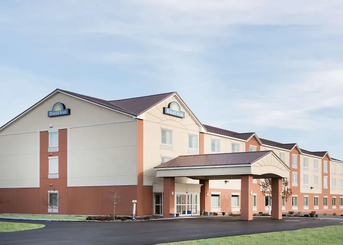 Days Inn By Wyndham Watertown Fort Drum