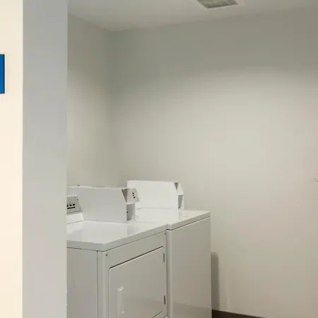 Days Inn By Wyndham Watertown Fort Drum 